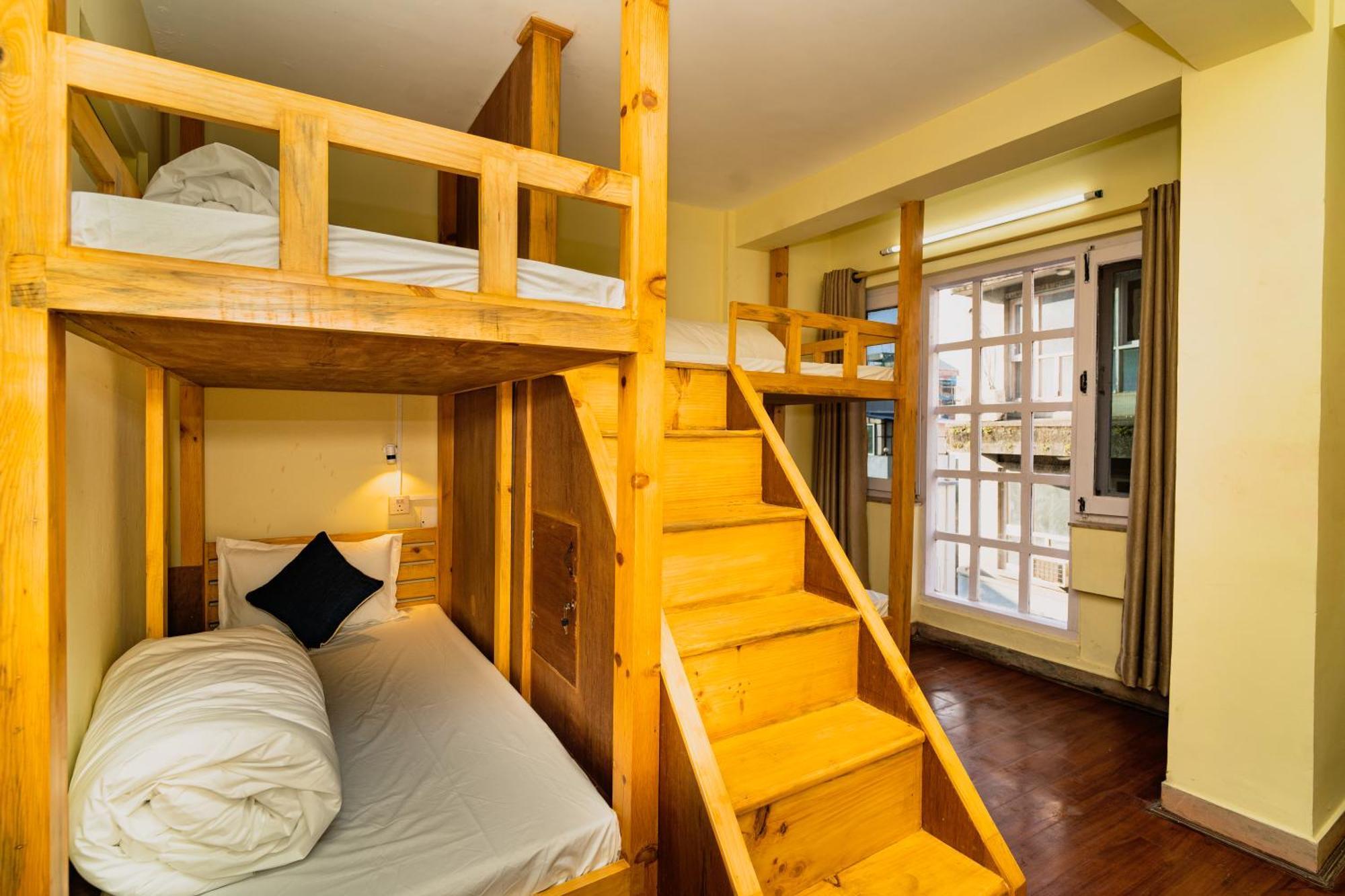 Hotel Aashraya Home Kathmandu Exterior photo