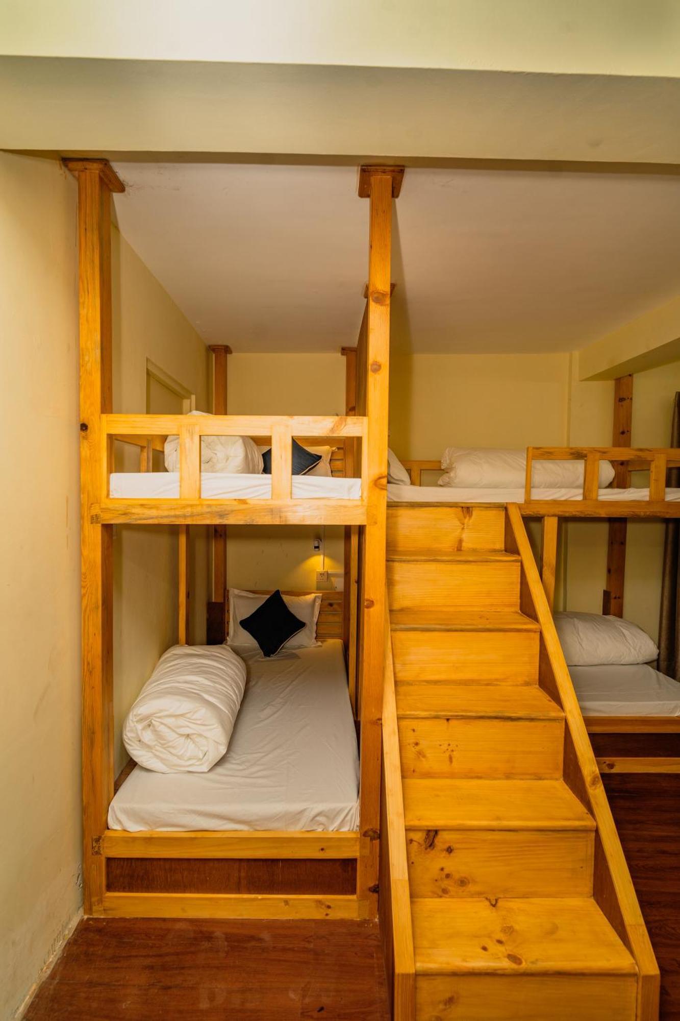 Hotel Aashraya Home Kathmandu Exterior photo