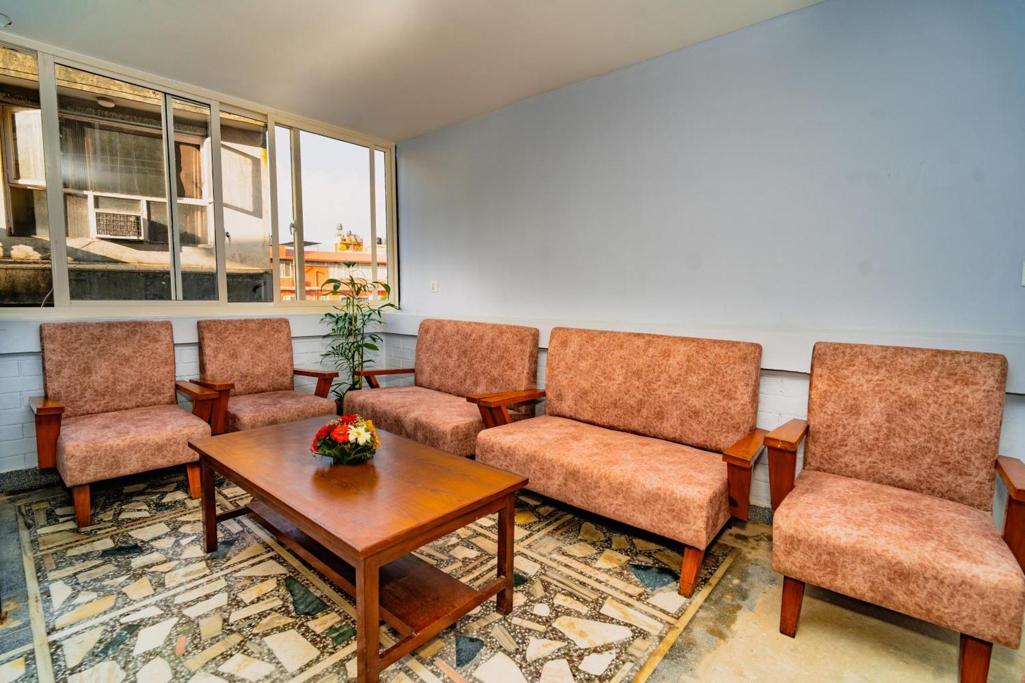 Hotel Aashraya Home Kathmandu Exterior photo