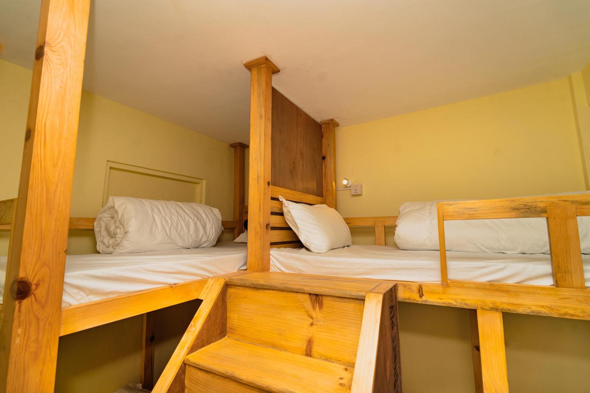 Hotel Aashraya Home Kathmandu Exterior photo