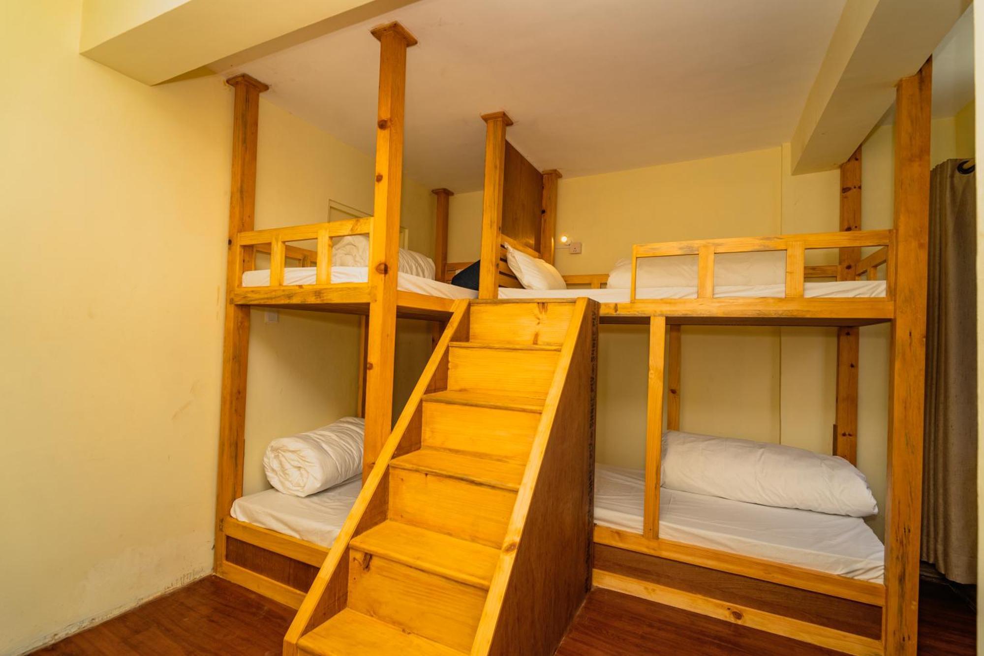 Hotel Aashraya Home Kathmandu Exterior photo