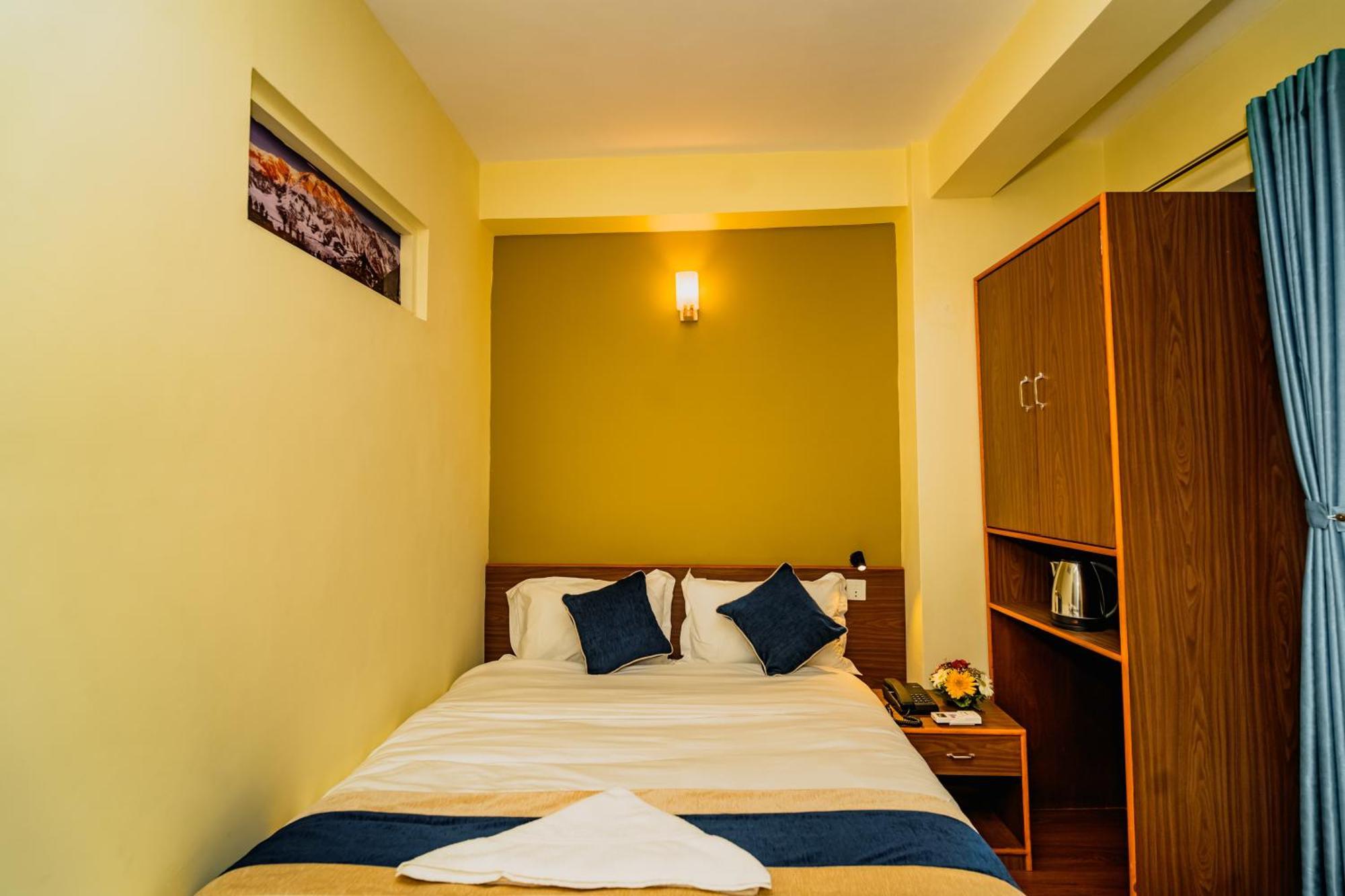 Hotel Aashraya Home Kathmandu Exterior photo