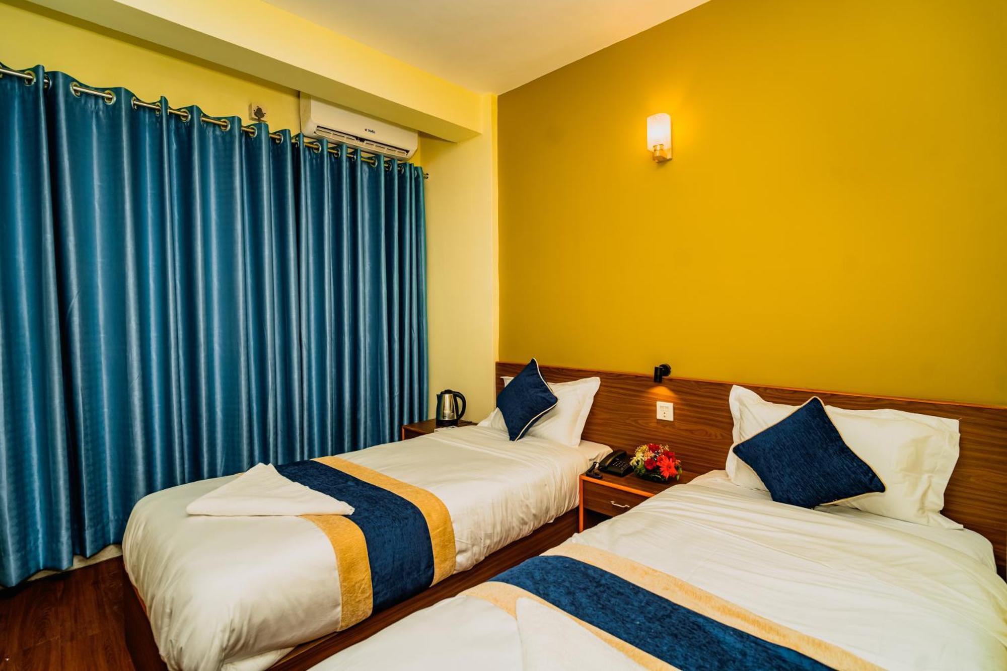 Hotel Aashraya Home Kathmandu Exterior photo