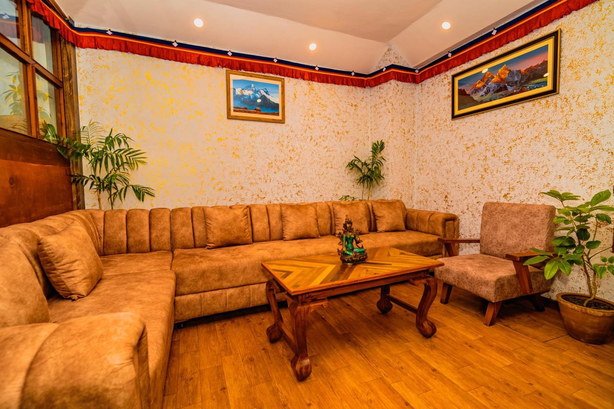 Hotel Aashraya Home Kathmandu Exterior photo