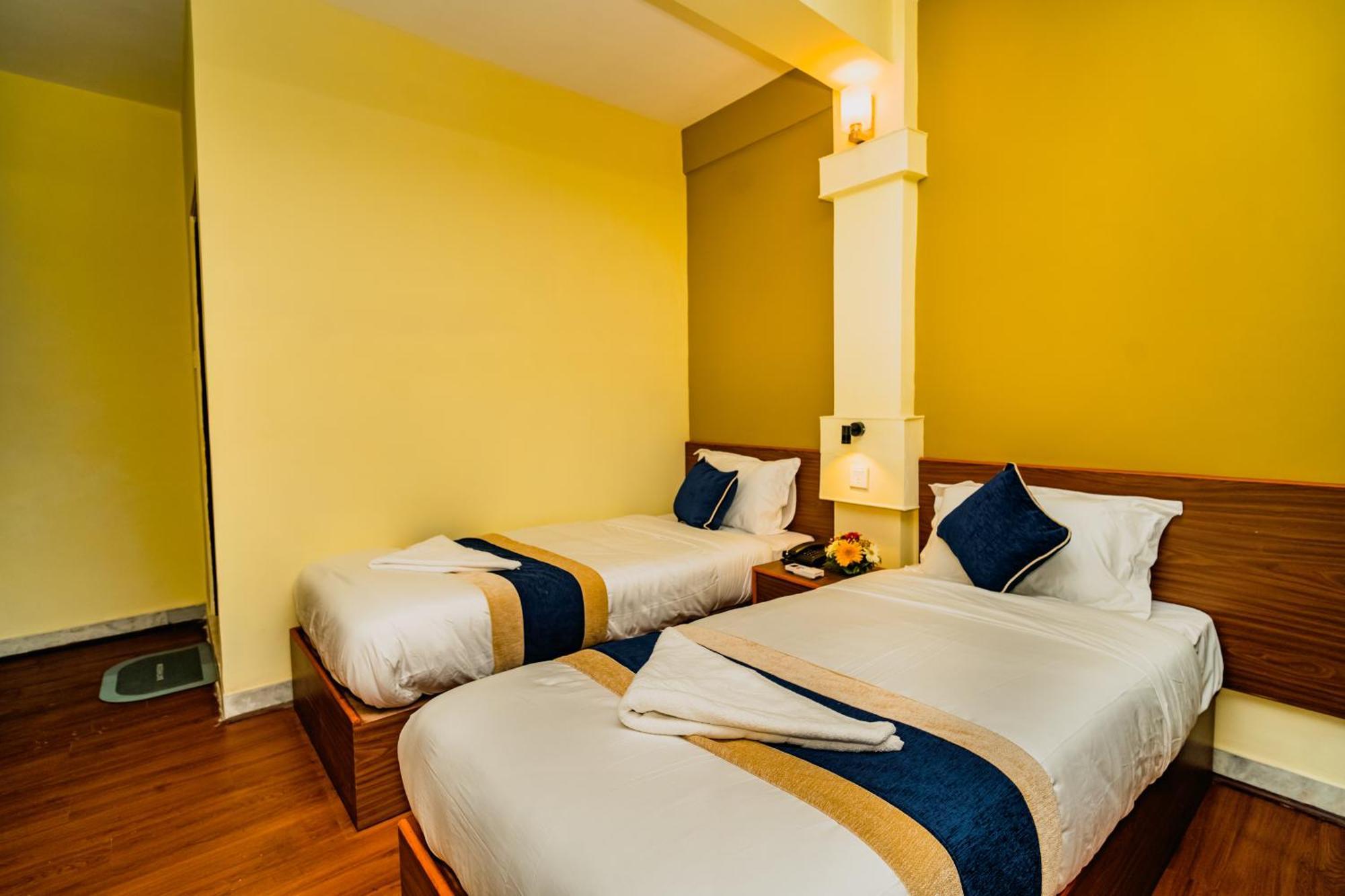 Hotel Aashraya Home Kathmandu Exterior photo