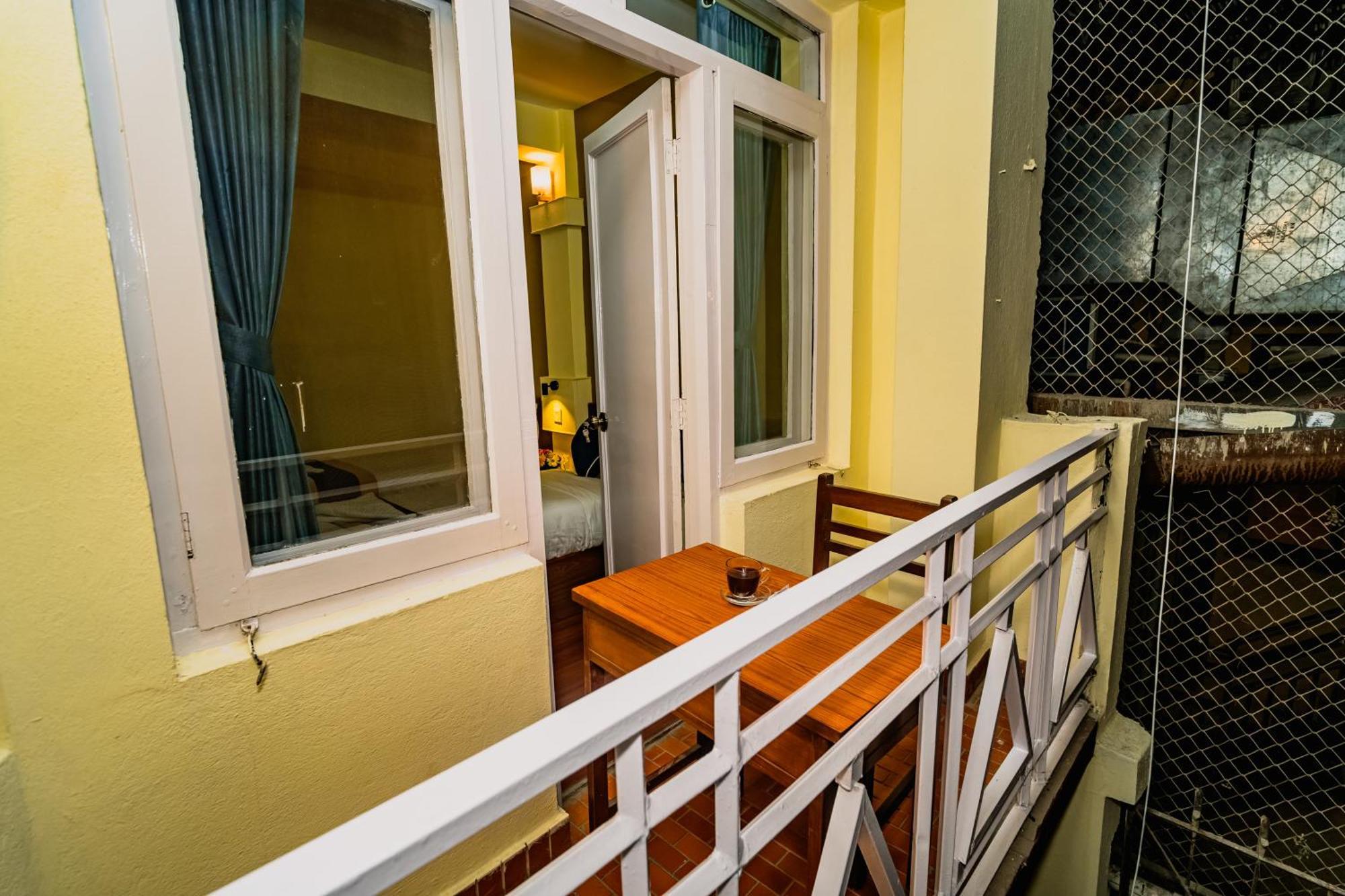 Hotel Aashraya Home Kathmandu Exterior photo
